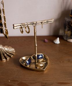 Hovedbilde Lolita Bamboo smykkestativ