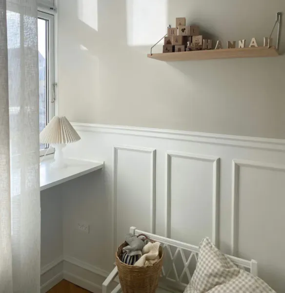 Petro 3 lampefot hvit opal