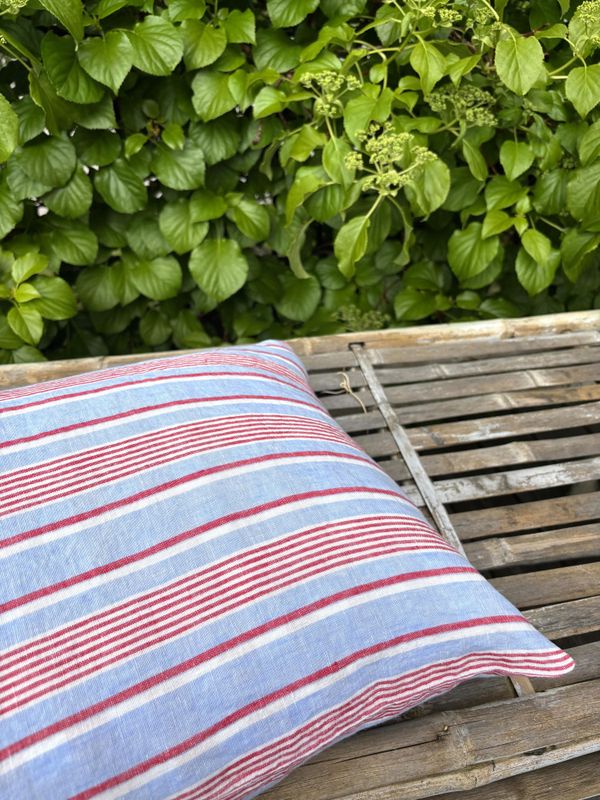 Linge Particulier Putetrekk Red Blue Stripe