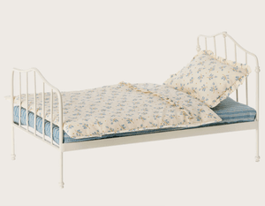 Hovedbilde Maileg Miniature Vintage bed Blue