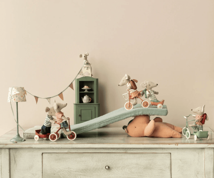 Maileg Tricycle hanger Mouse Red