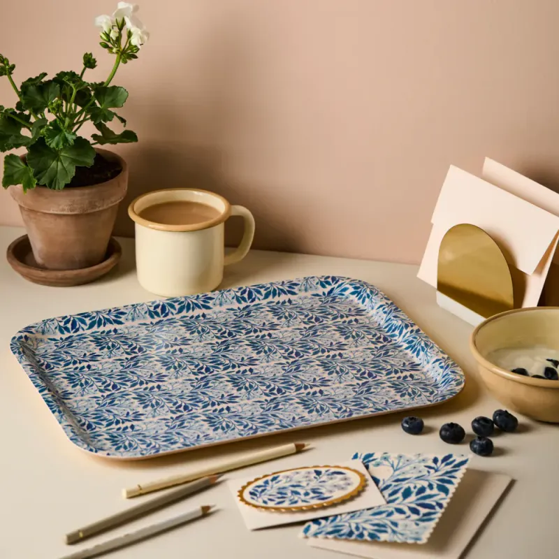 Blue Flora medium brett 36x28 cm
